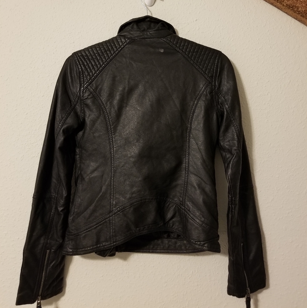 Leather Jacket - Picture 3 of 4